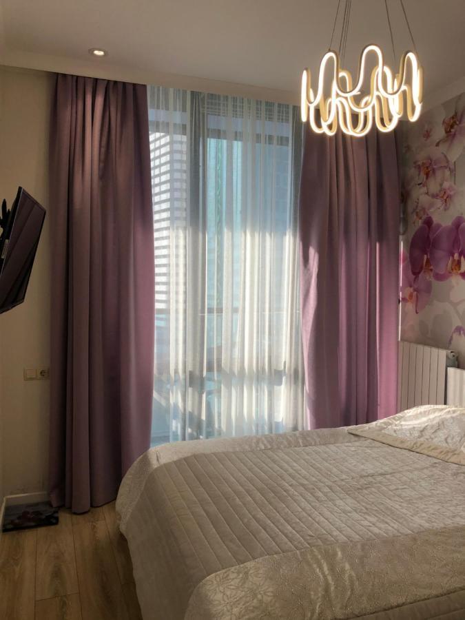 Апартамент У Моря Batumi Eksteriør bilde